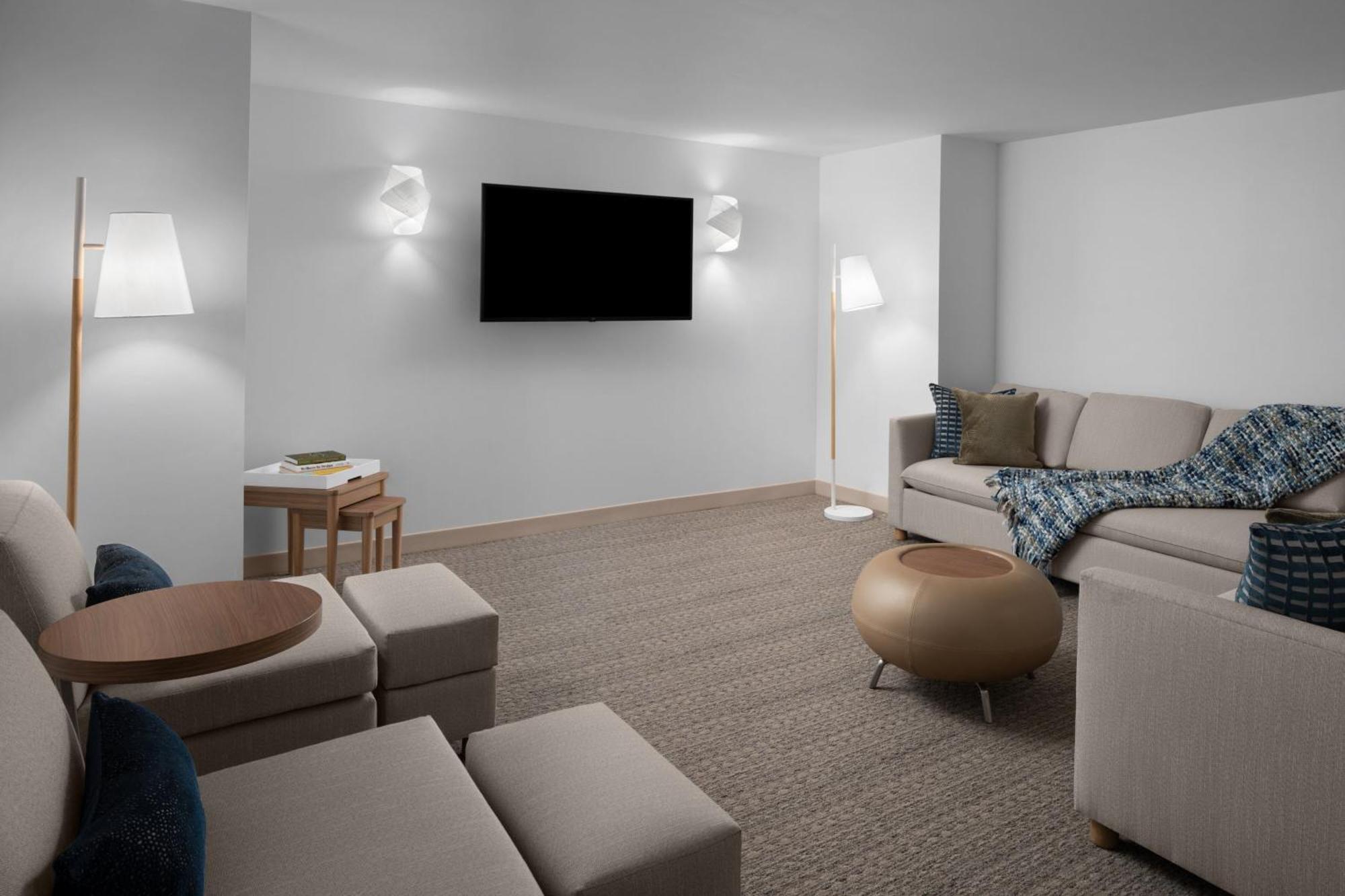 Element Riverwalk 3*